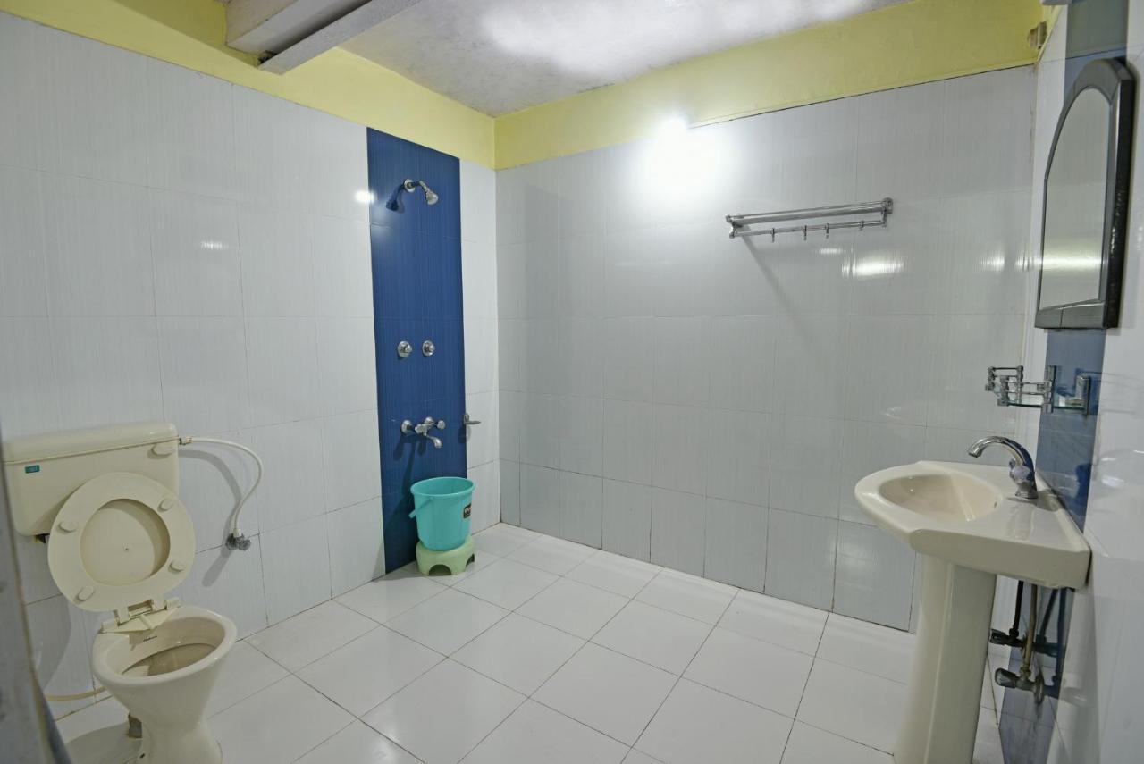India Hotel - Lake View - Mall Road נייניטל מראה חיצוני תמונה