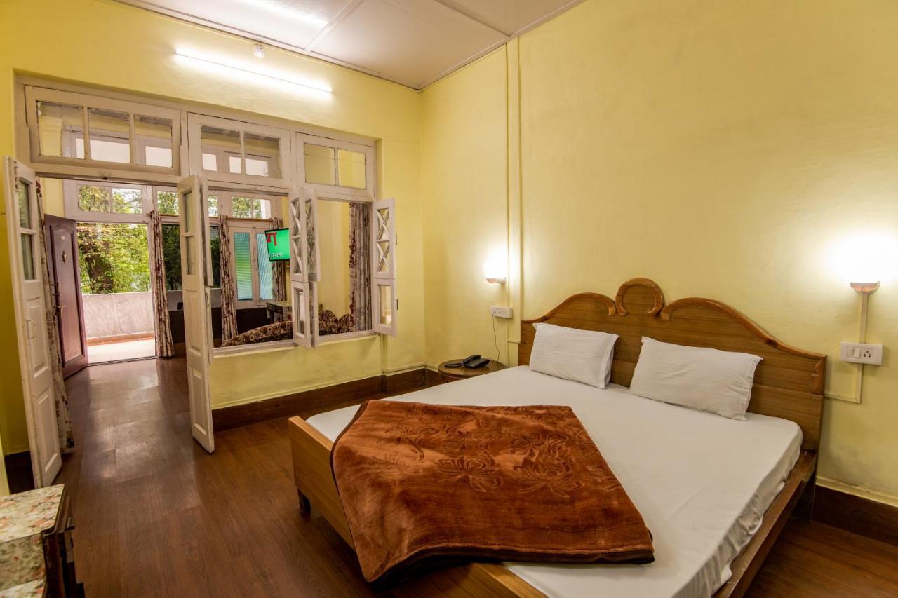 India Hotel - Lake View - Mall Road נייניטל מראה חיצוני תמונה